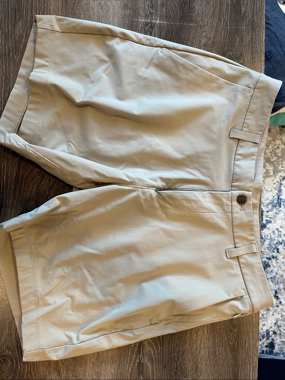lululemon athletica Men's Flat-Front Khaki Performance Shorts